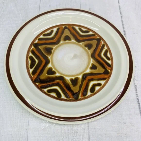Vintage Acsons MONTEZUMA 8675 Oven Safe Beige Round Stoneware Salad Plates Set 4